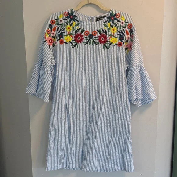 Song of Style Blue White Seersucker Stripe Floral Embroidery Mini Dress Small - Picture 2 of 9